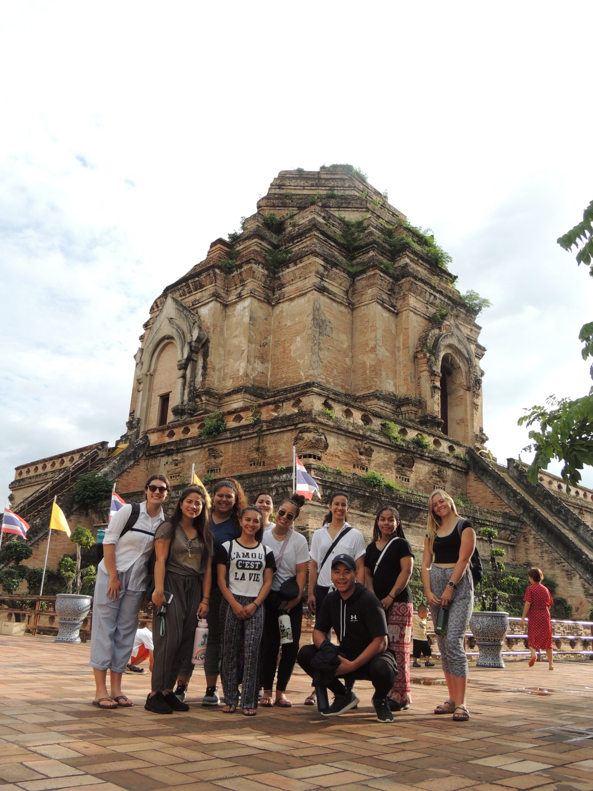 internship abroad, students took a photo