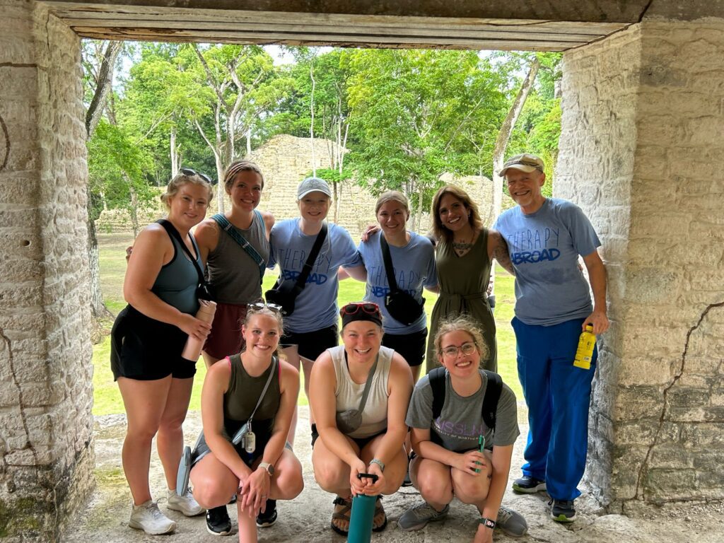 Belize 12-Day: CSD Winter Break Immersive